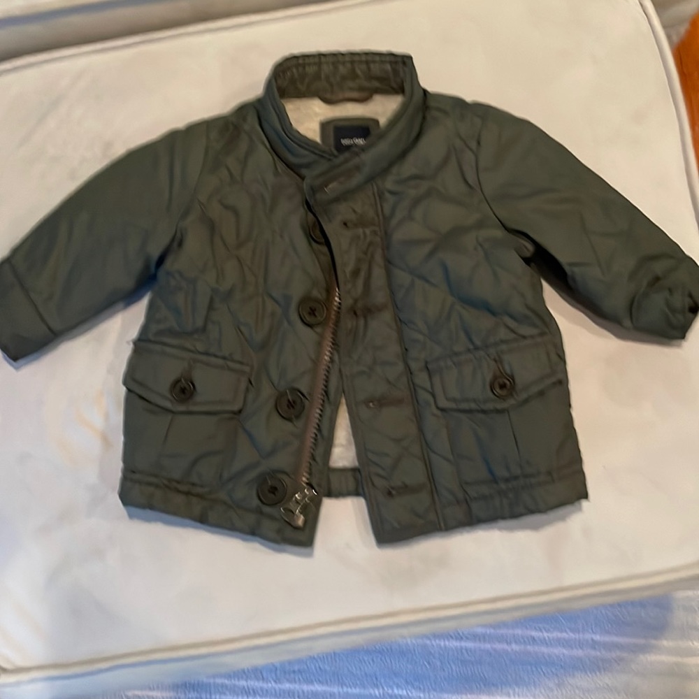 Baby gap jacket - size 0-6 months
